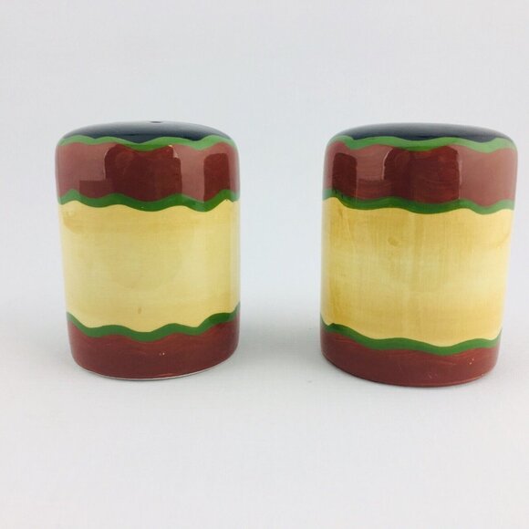 THE MAIN INGREDIENTS Southwestern Chili Peppers Stoneware Salt Pepper Shaker Set - Picture 3 of 9